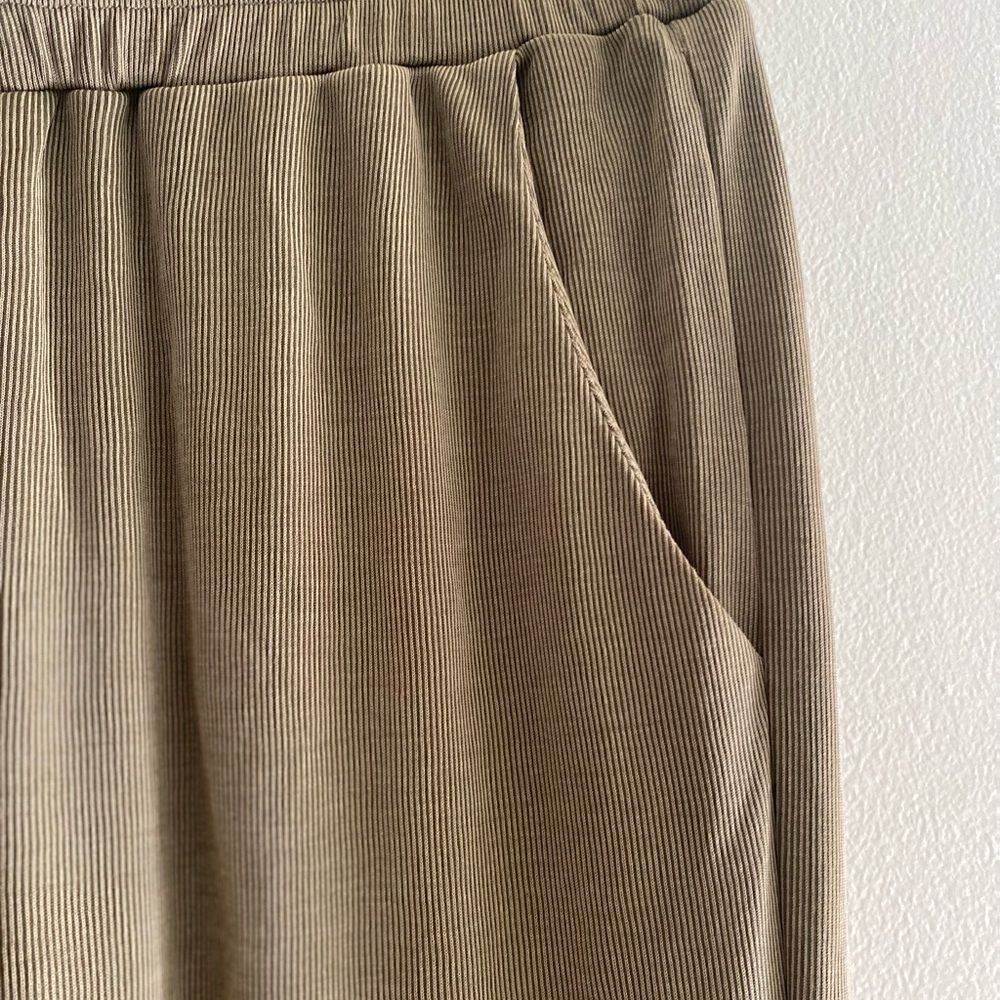 Doe & Rae green drawstring joggers with pockets S - Picture 4 of 10
